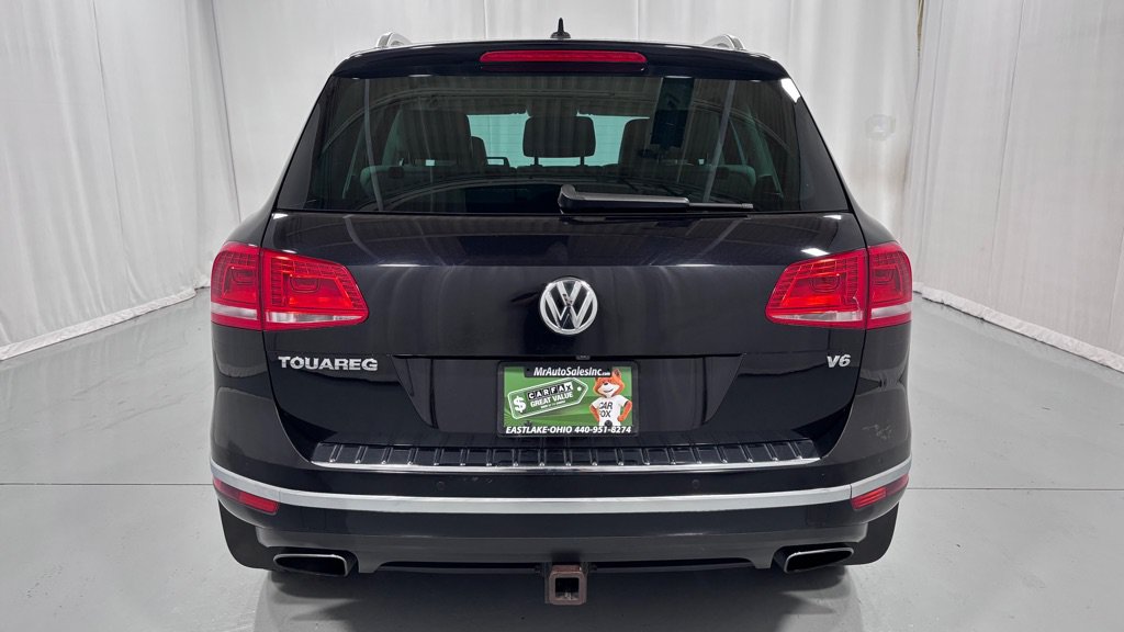 Used 2016 Volkswagen Touareg VR6 AWD/4WD image 6