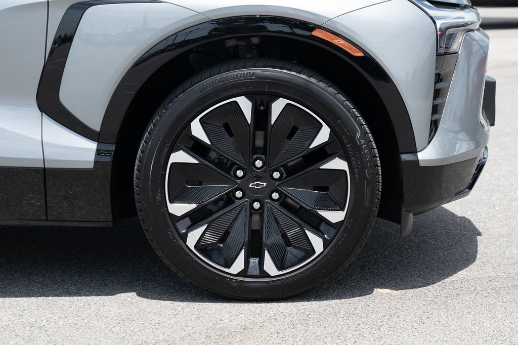 Used 2024 Chevrolet Blazer EV RS RWD image 10