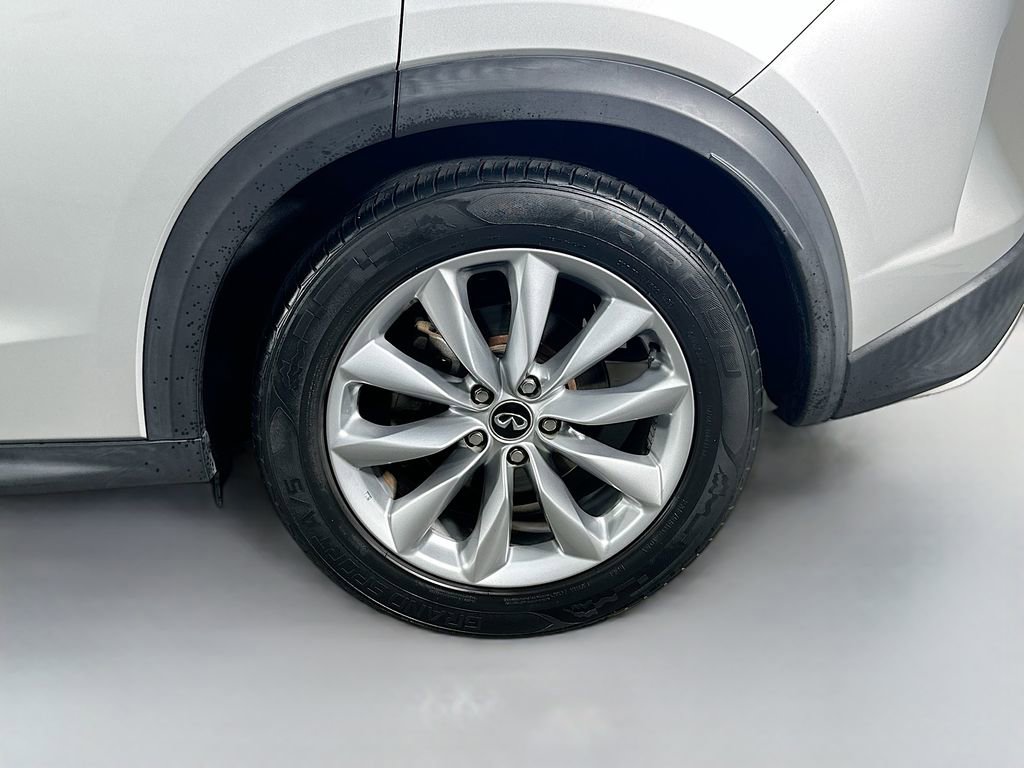 Used 2019 INFINITI QX50 Luxe image 31