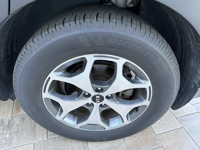 Used 2020 Kia Telluride EX w/ Towing Package FWD image 34
