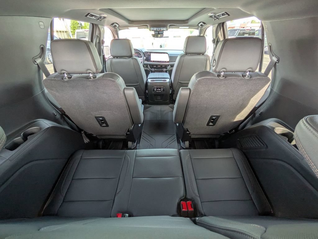 New 2026 Chevrolet Tahoe High Country AWD/4WD image 34