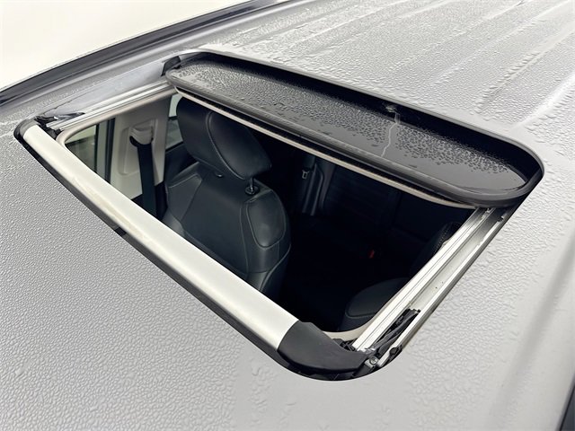 Used 2021 Toyota RAV4 Limited image 37