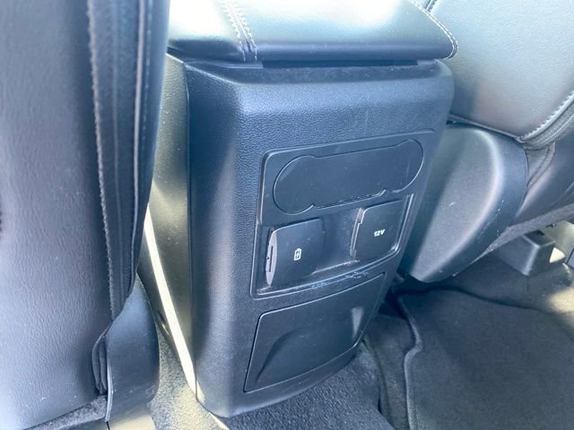 Used 2023 Ford Explorer XLT image 21