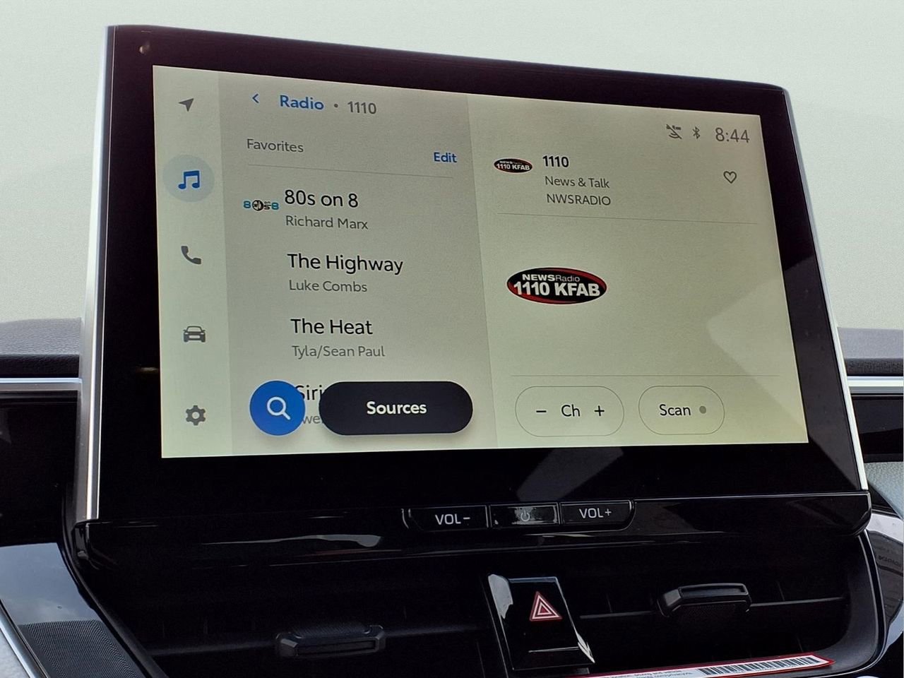 New 2026 Toyota Corolla SE FWD image 15