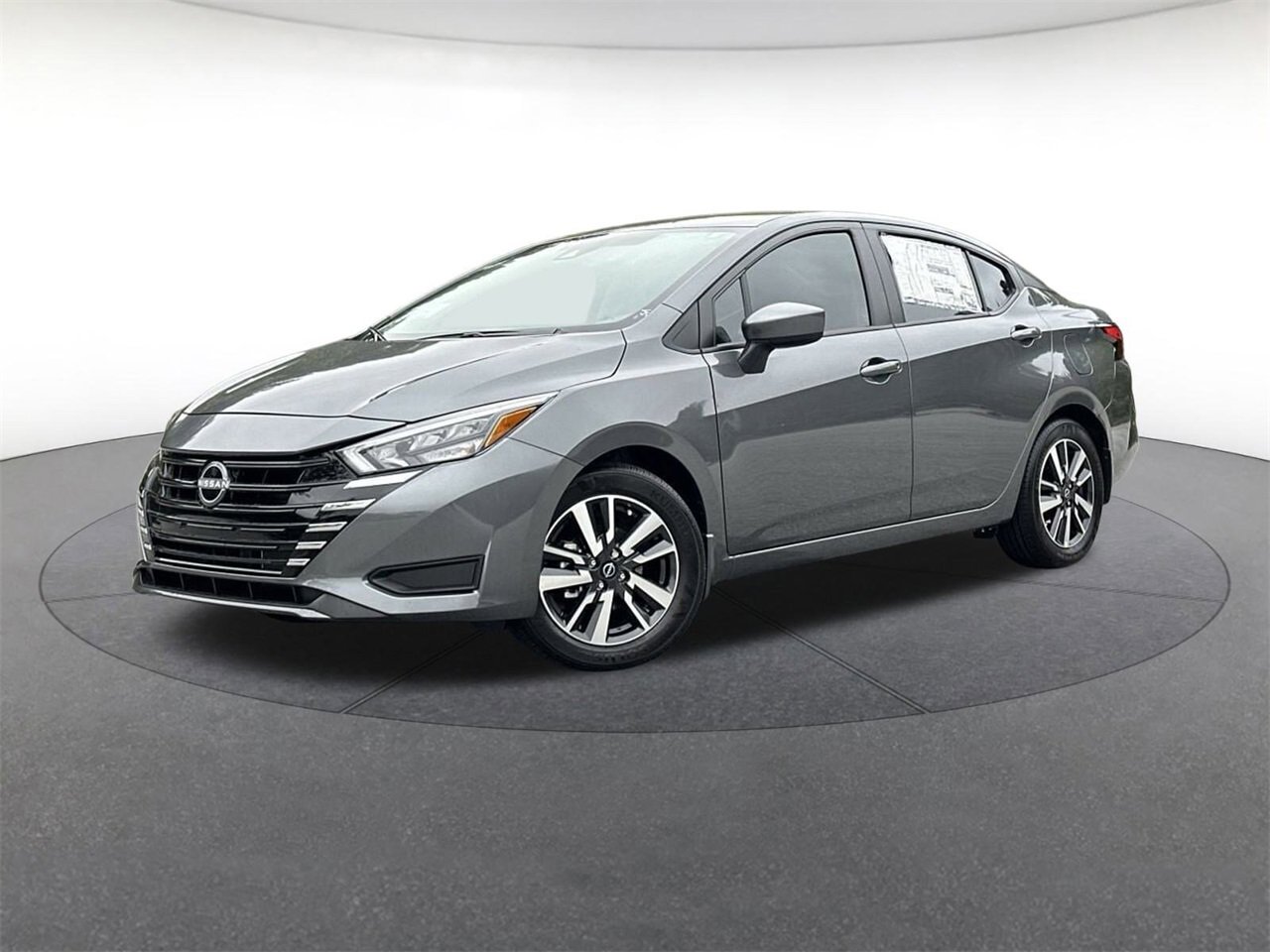 New 2025 Nissan Versa SV w/ Trunk Package