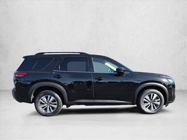 Used 2026 Nissan Pathfinder SL FWD image 4