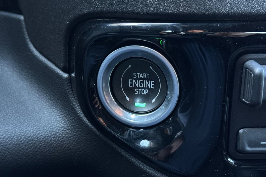 Certified 2024 Chevrolet Silverado 2500 ZR2 w/ ZR2 Bison Edition AWD/4WD image 26