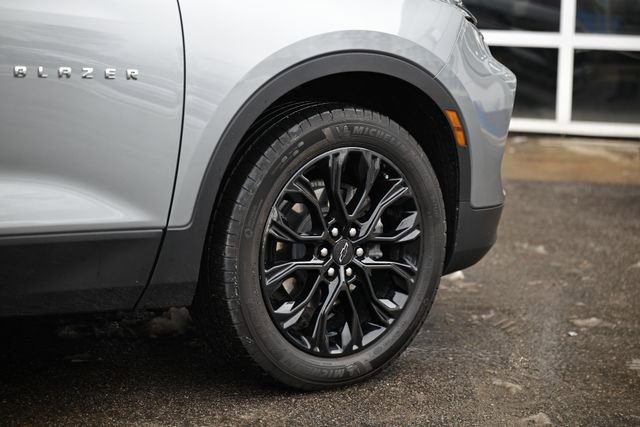 Used 2024 Chevrolet Blazer LT w/ Sound & Technology Package image 5
