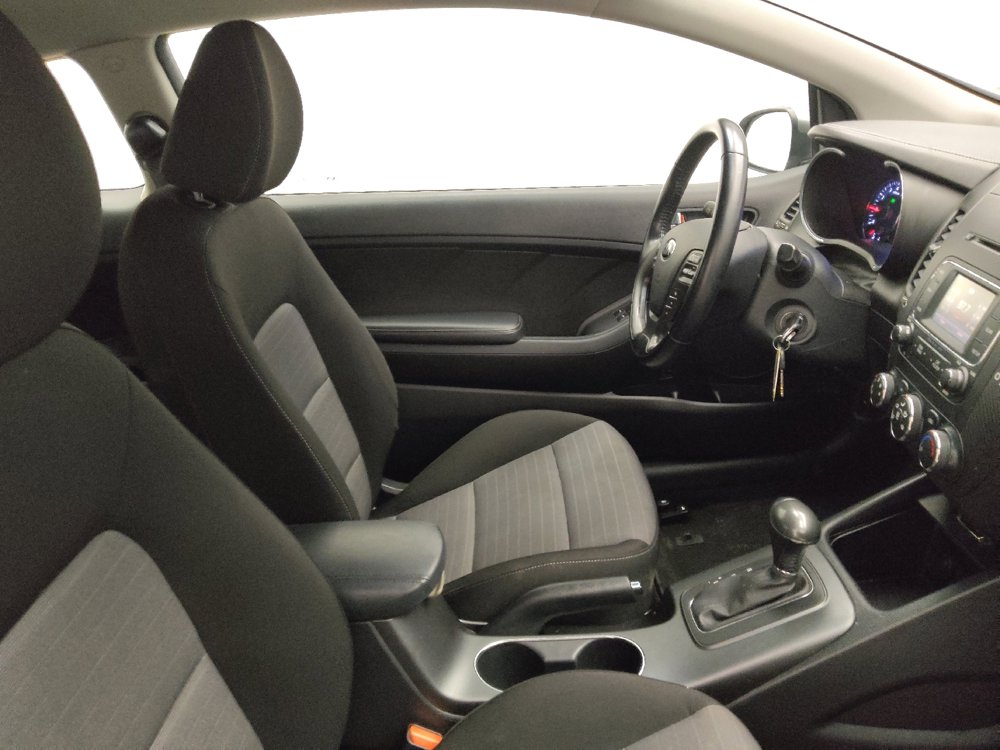 Used 2016 Kia Forte Koup EX image 21