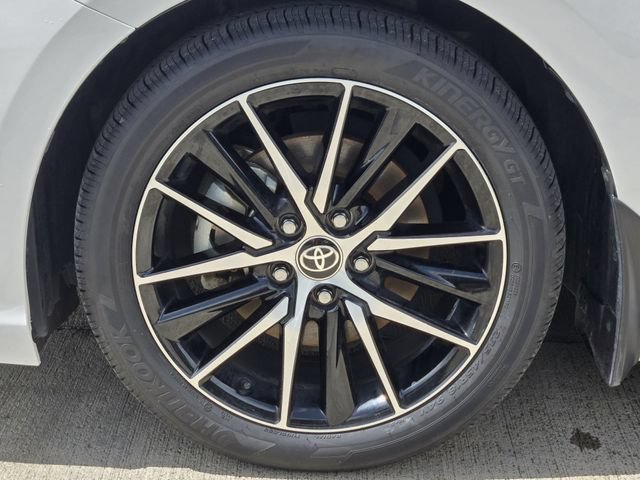 Used 2023 Toyota Camry SE FWD image 9