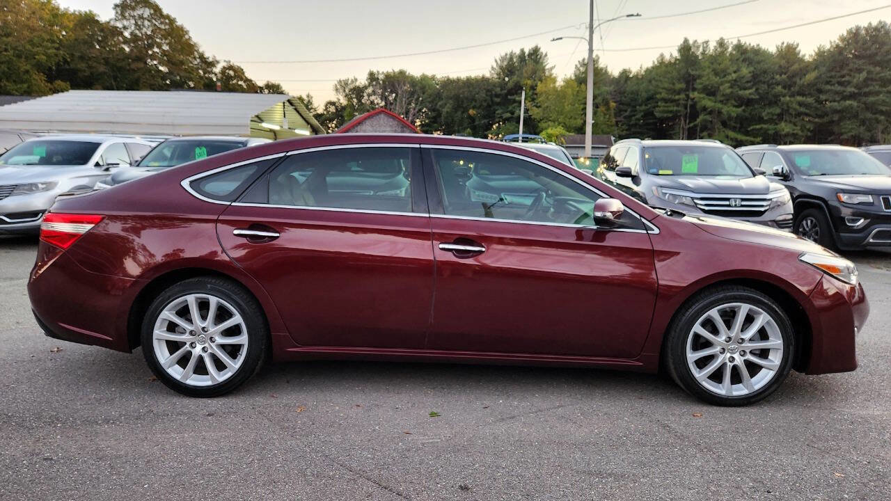 Used 2013 Toyota Avalon XLE Touring image 17