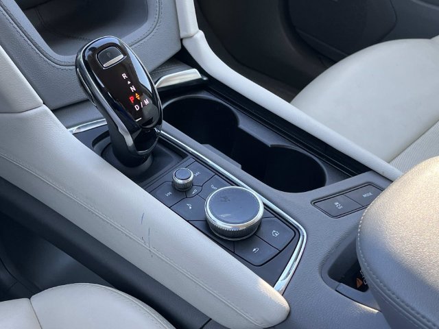 Certified 2021 Cadillac XT5 Premium Luxury FWD image 34