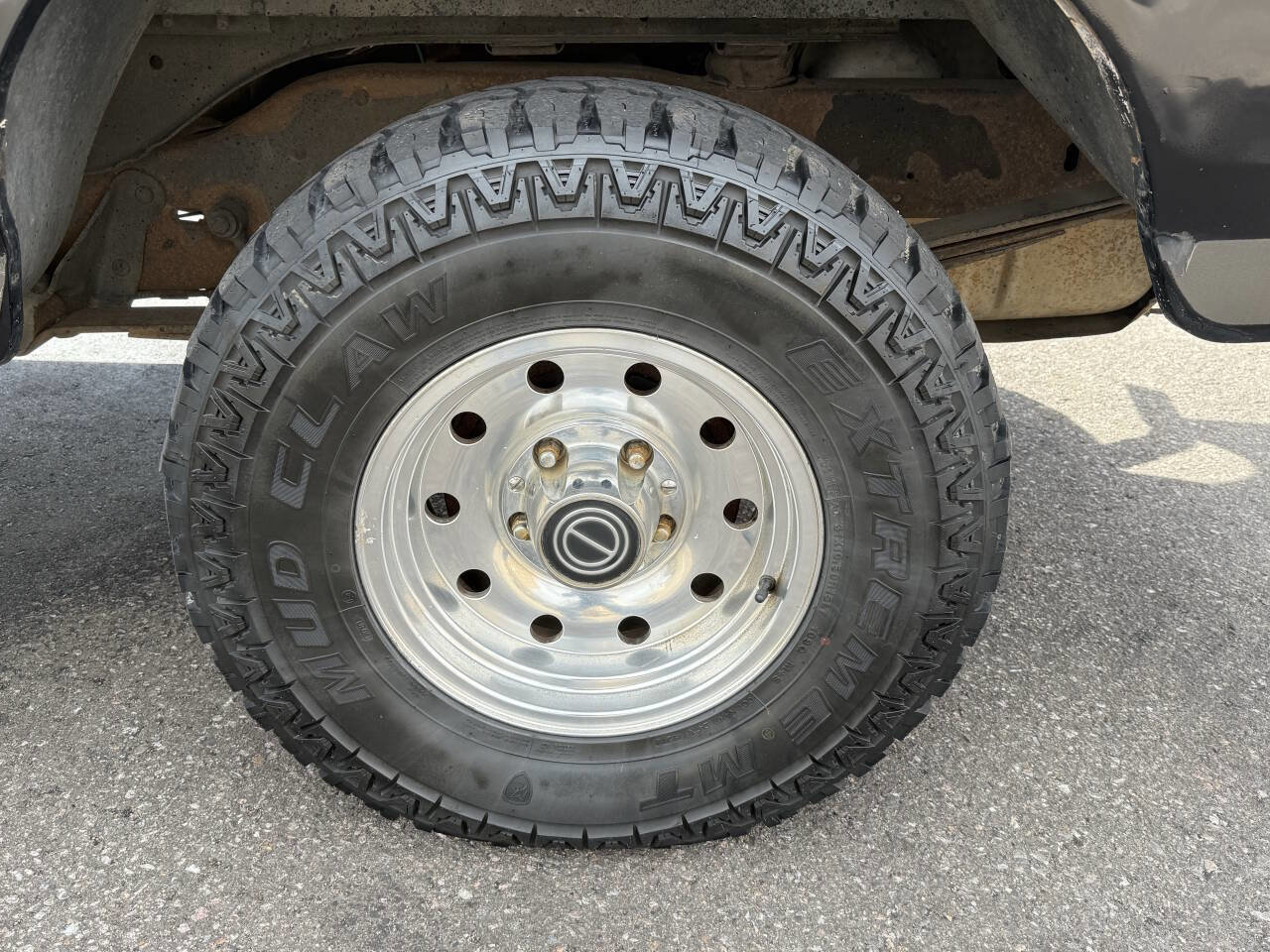 Used 1990 Ford Bronco image 12