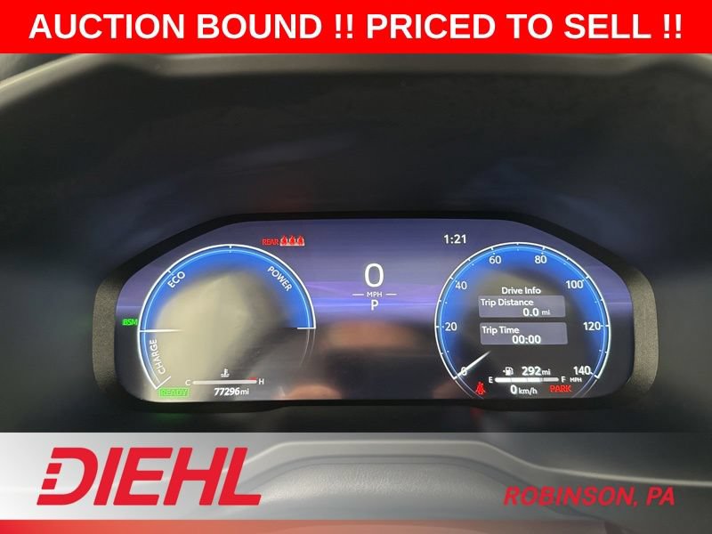 Used 2025 Toyota RAV4 Limited AWD/4WD image 31