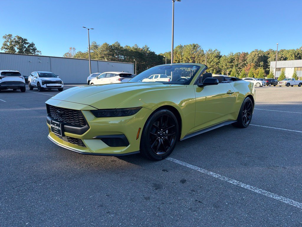Used 2025 Ford Mustang Convertible w/ Mustang Nite Pony Package RWD image 8