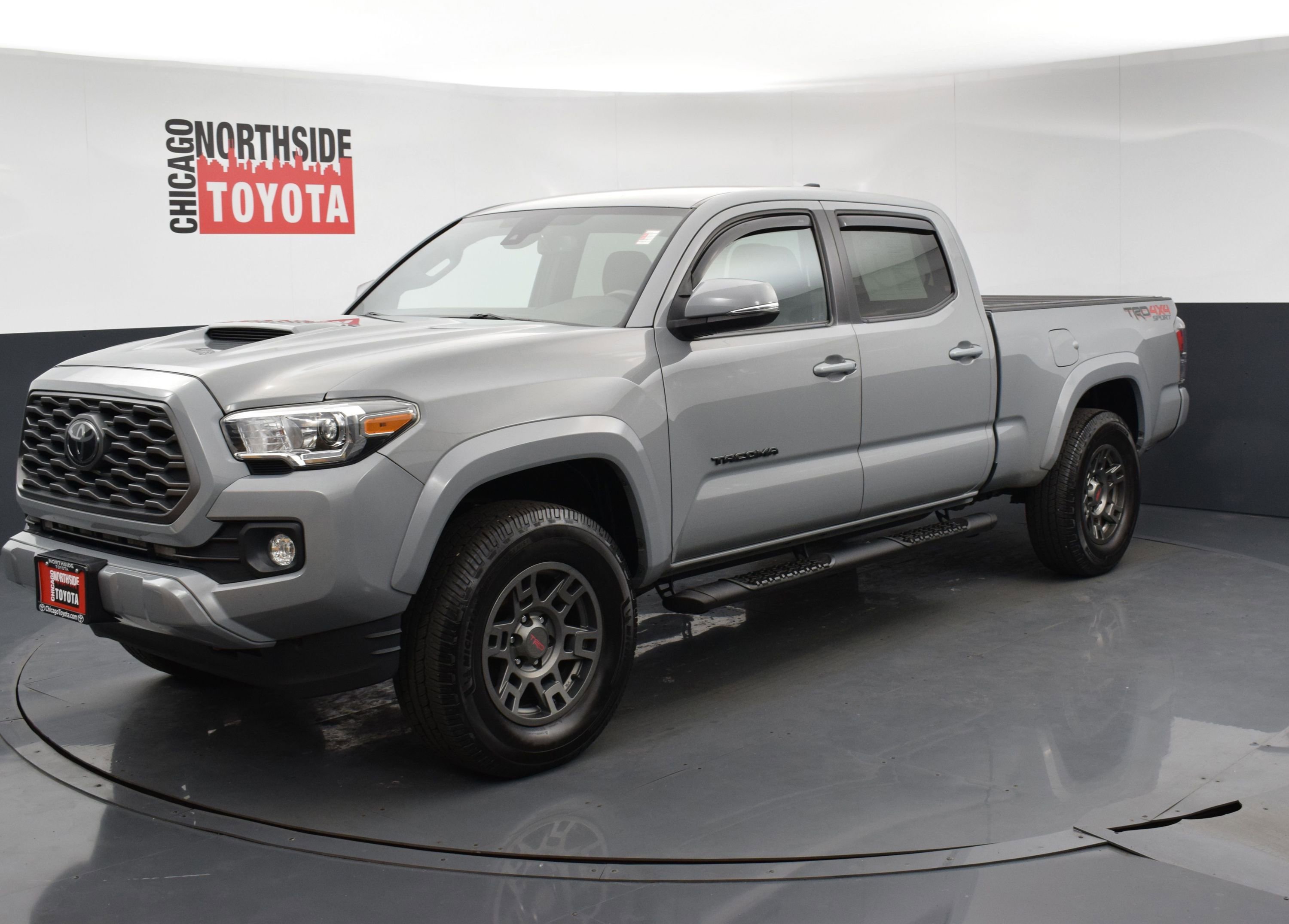 Used 2021 Toyota Tacoma TRD Sport w/ Technology Package image 8