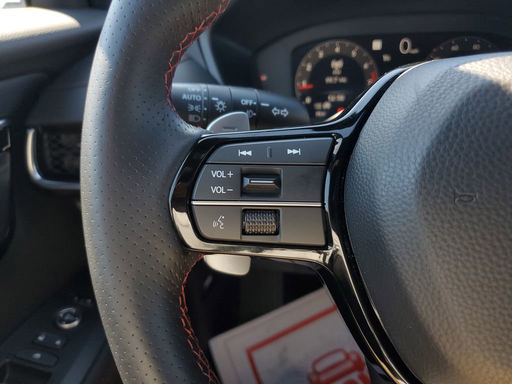 Certified 2025 Acura ADX A-Spec image 23