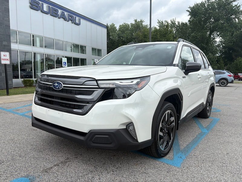 Used 2025 Subaru Forester Premium w/ Protection Package (1PH)