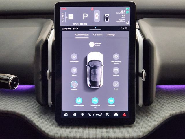 Used 2025 Volvo EX30 Ultra w/ Climate Package image 19