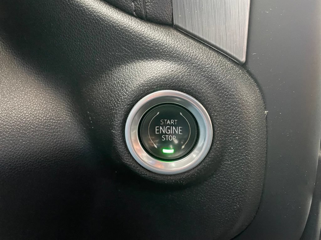 Used 2021 GMC Sierra 2500 Denali w/ Denali Ultimate Package AWD/4WD image 43