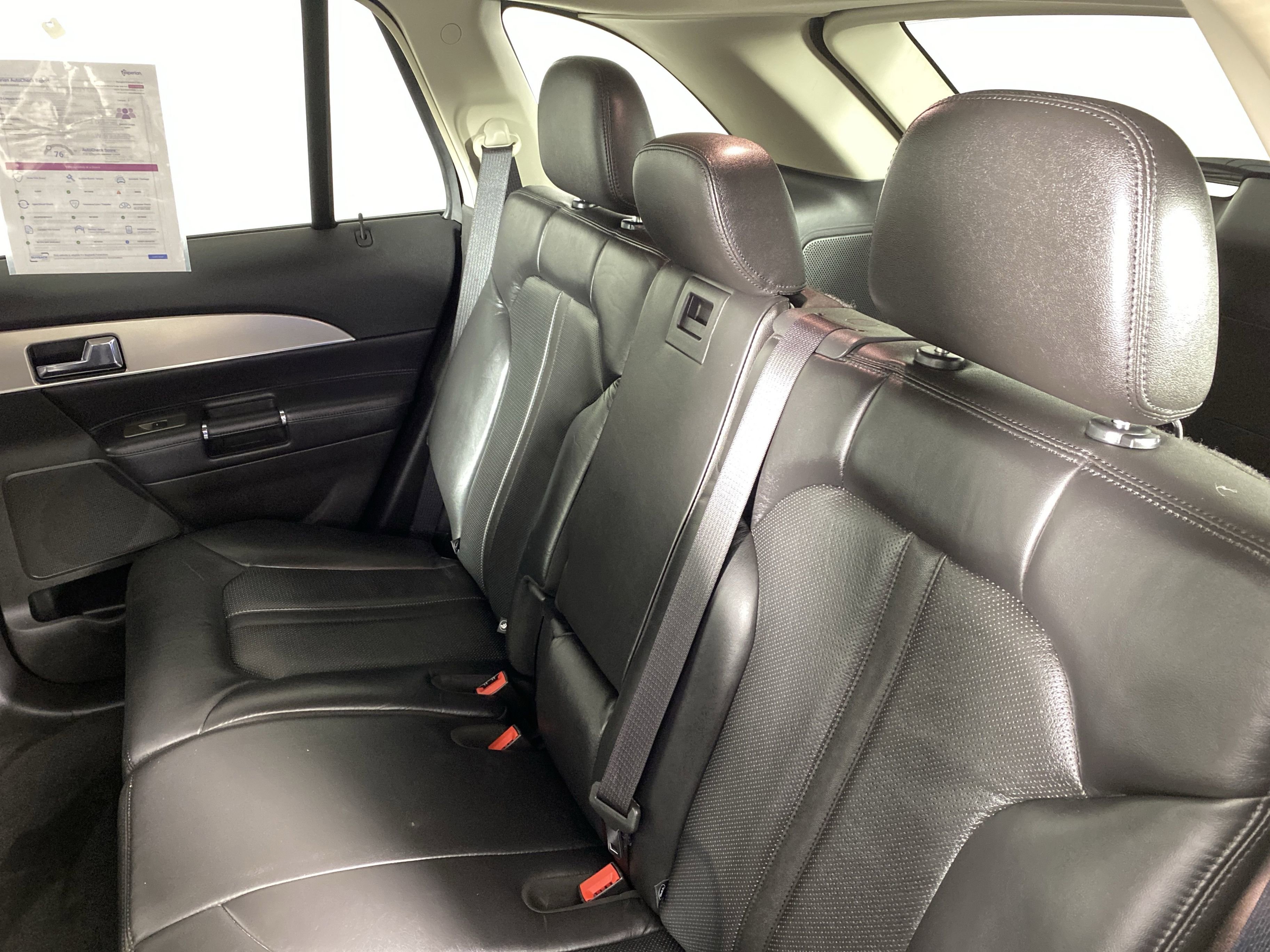 Used 2012 Lincoln MKX AWD image 28