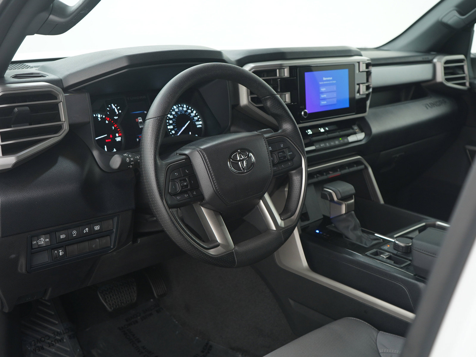 Used 2025 Toyota Tundra SR5 AWD/4WD image 26