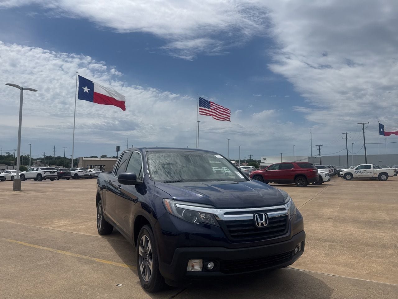 Used 2018 Honda Ridgeline RTL image 2