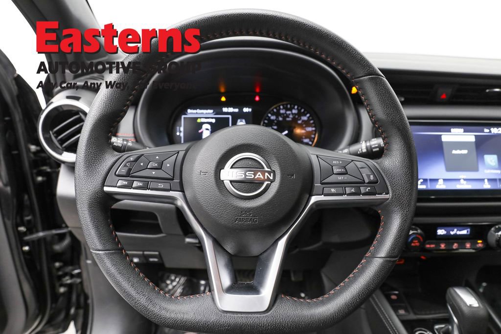 Used 2024 Nissan Kicks SR image 10