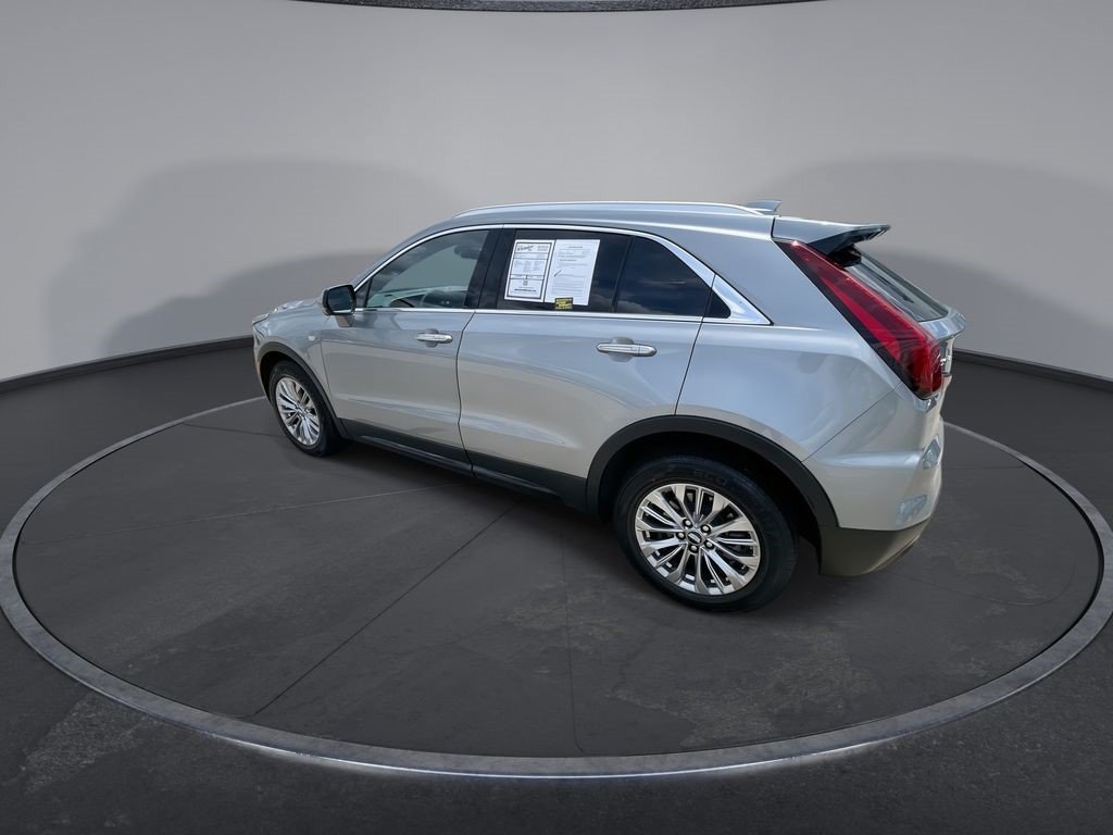 Certified 2025 Cadillac XT4 Premium Luxury FWD image 11