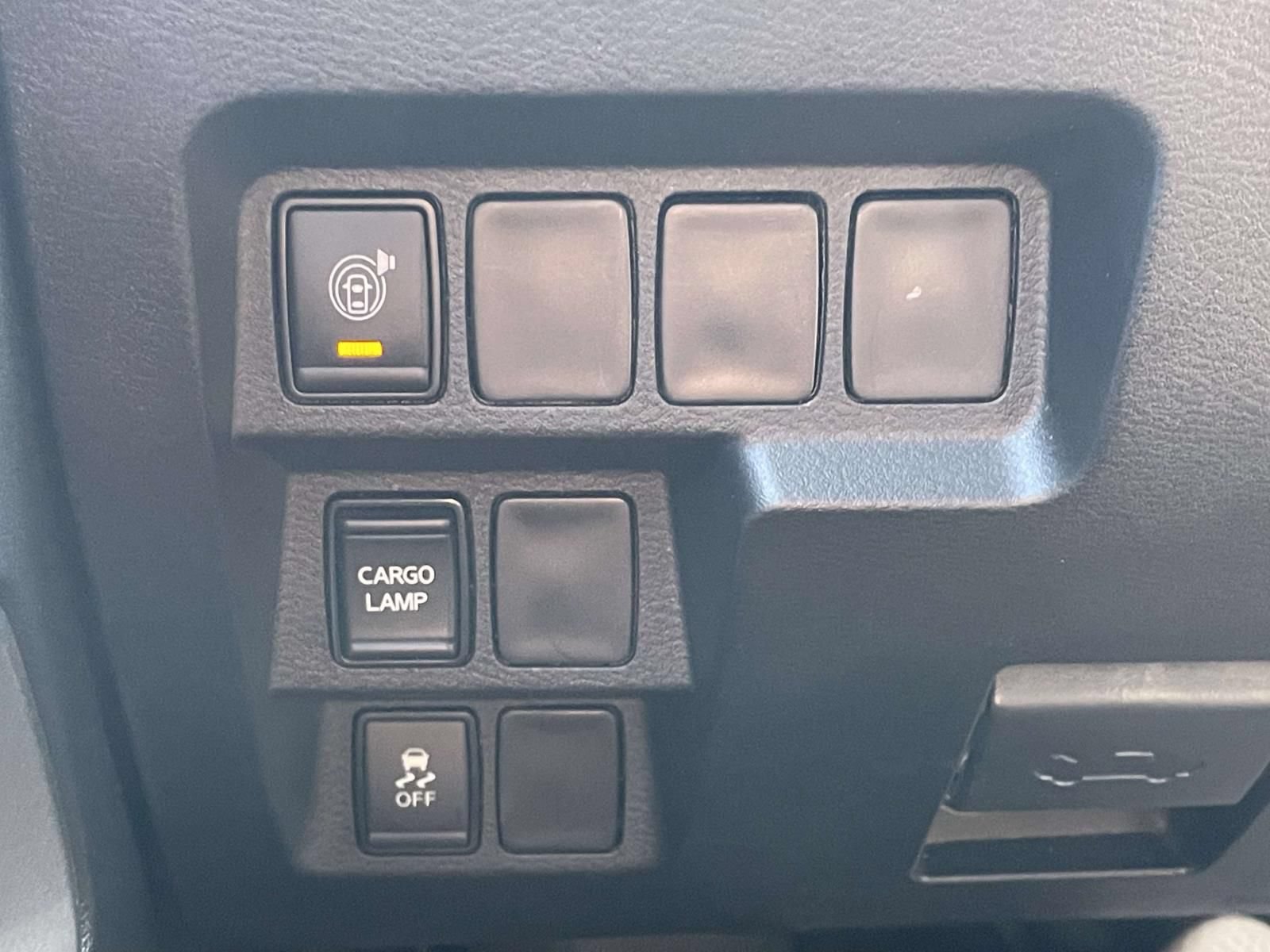 Used 2025 Nissan Frontier SV RWD image 26