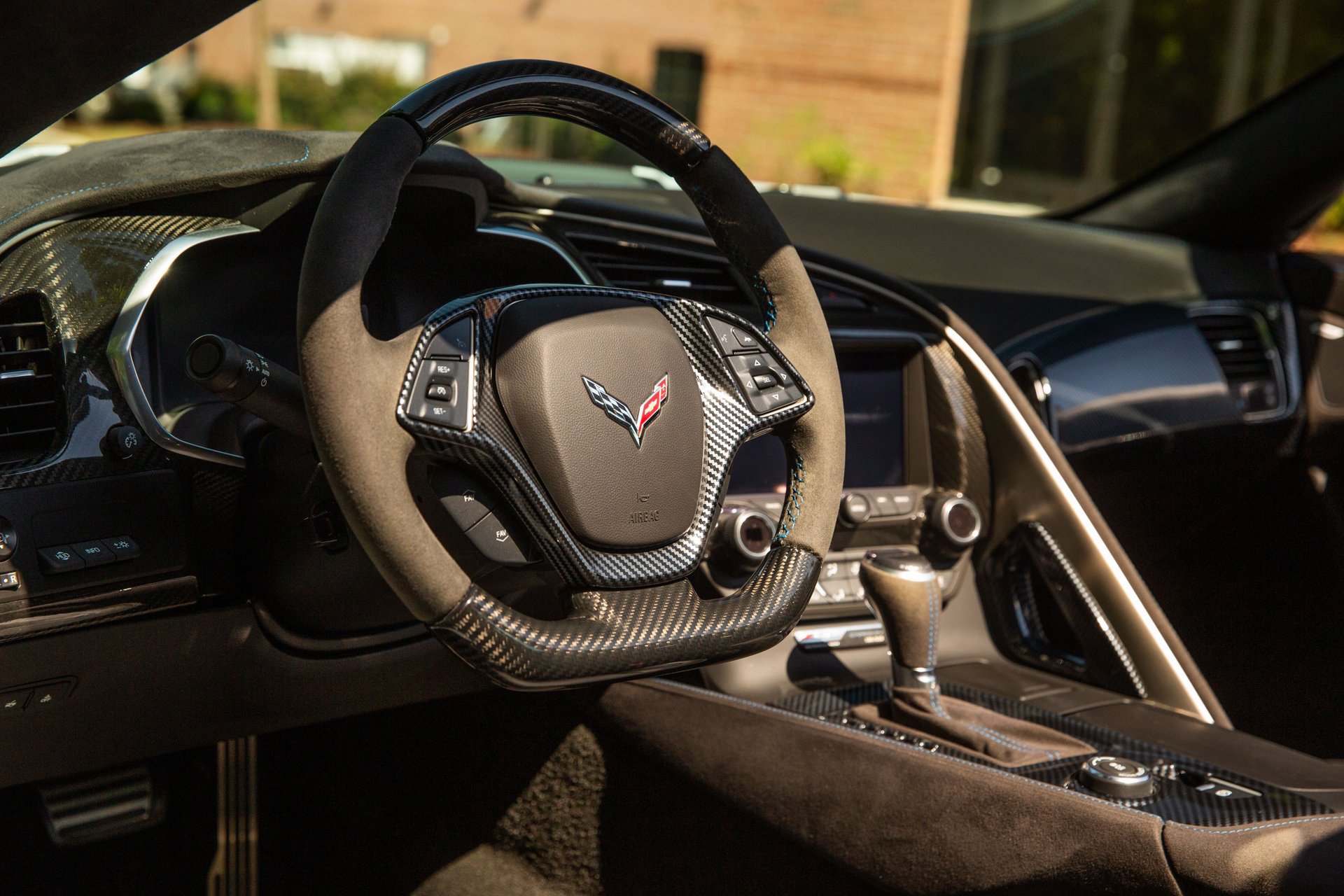 Used 2018 Chevrolet Corvette Z06 w/ Carbon 65 Edition RWD image 44