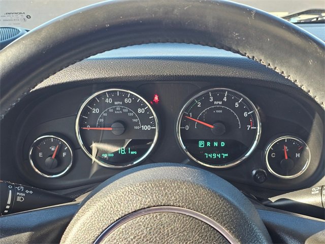 Used 2015 Jeep Wrangler Unlimited Sahara w/ Max Tow Package image 22