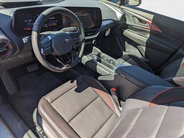 New 2025 Chevrolet Equinox EV RS w/ Convenience Package II AWD/4WD image 3