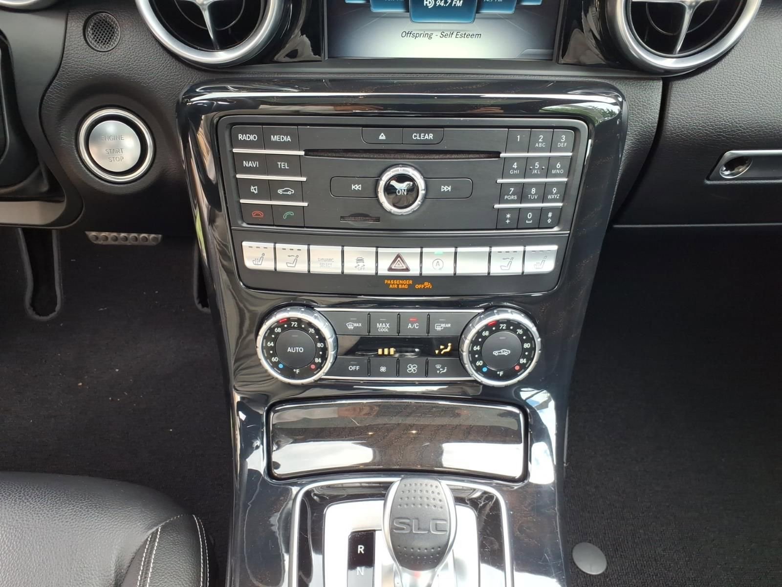 Used 2017 Mercedes-Benz SLC 300 image 28