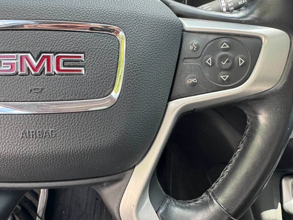 Used 2020 GMC Acadia SLE w/ Driver Convenience Package AWD/4WD image 24