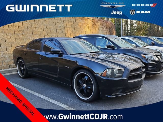Used 2014 Dodge Charger SE w/ Sport Appearance Group