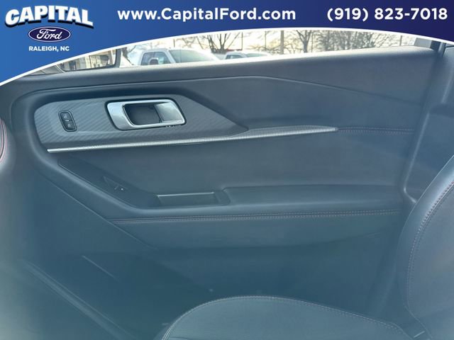 Certified 2025 Ford Explorer ST-Line w/ Premium Package AWD/4WD image 25