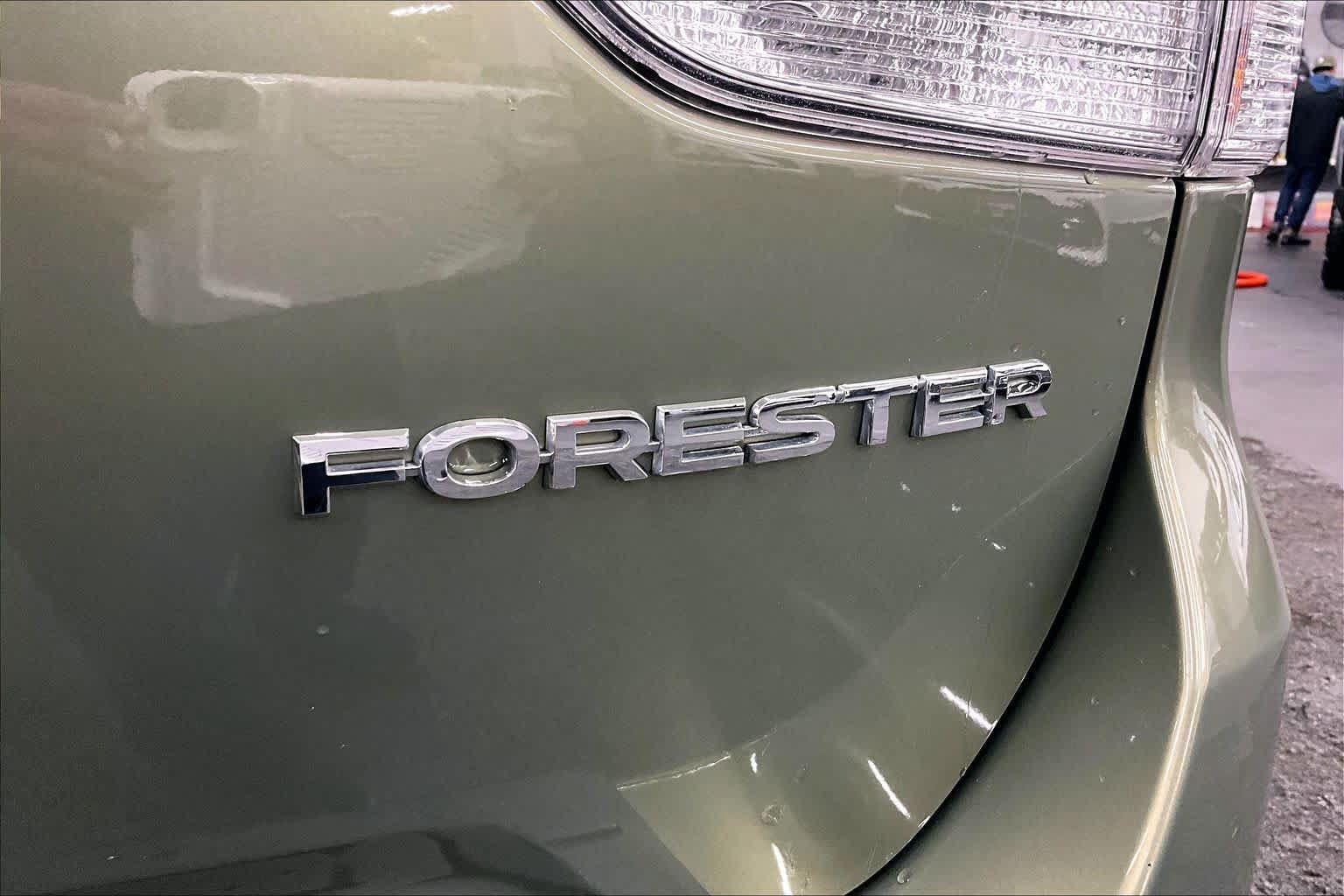 Used 2019 Subaru Forester Limited AWD/4WD image 9