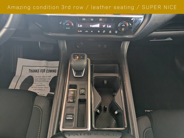 Used 2024 Nissan Pathfinder SV FWD image 19