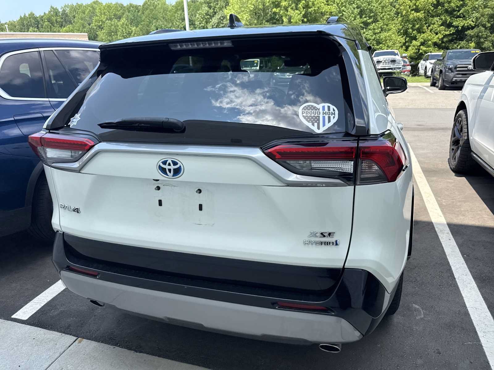 Used 2022 Toyota RAV4 XSE AWD/4WD image 43