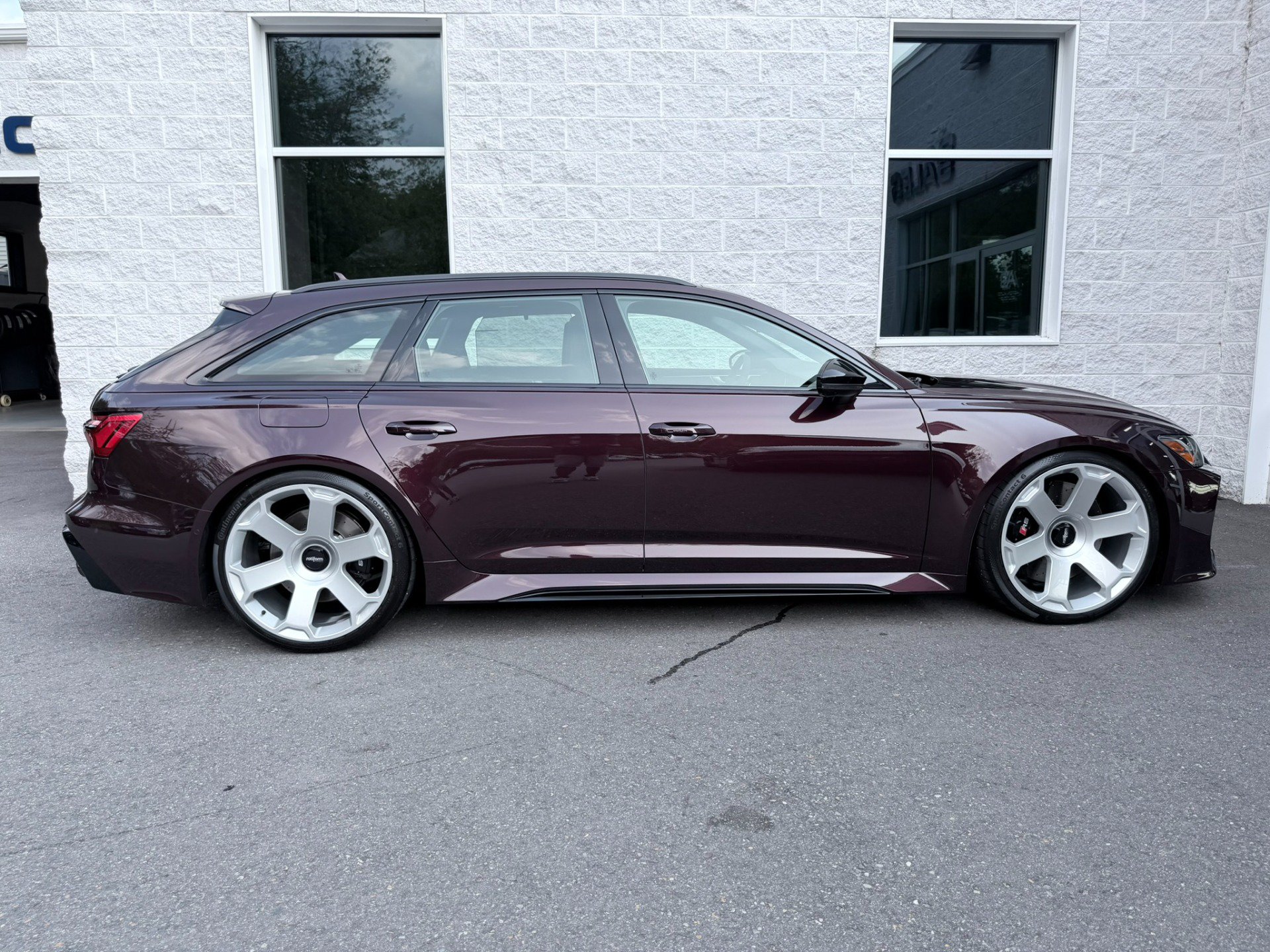 Used 2024 Audi RS 6 performance AWD/4WD image 34
