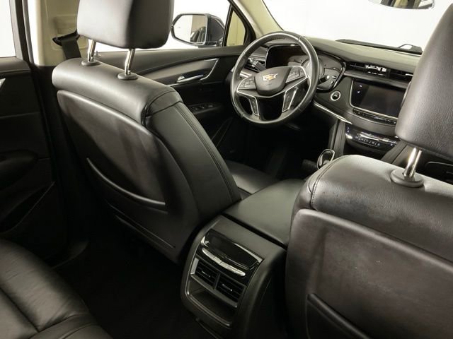 Used 2019 Cadillac XT5 Premium Luxury w/ Driver Assist Package AWD/4WD image 30