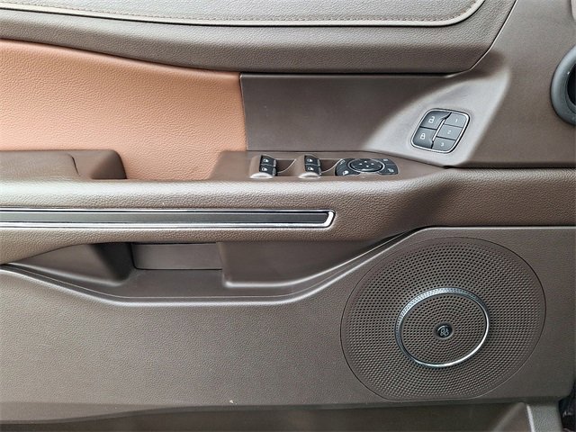 Certified 2024 Ford Expedition King Ranch image 13