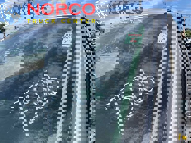 Used 2017 Ford Escape SE image 20