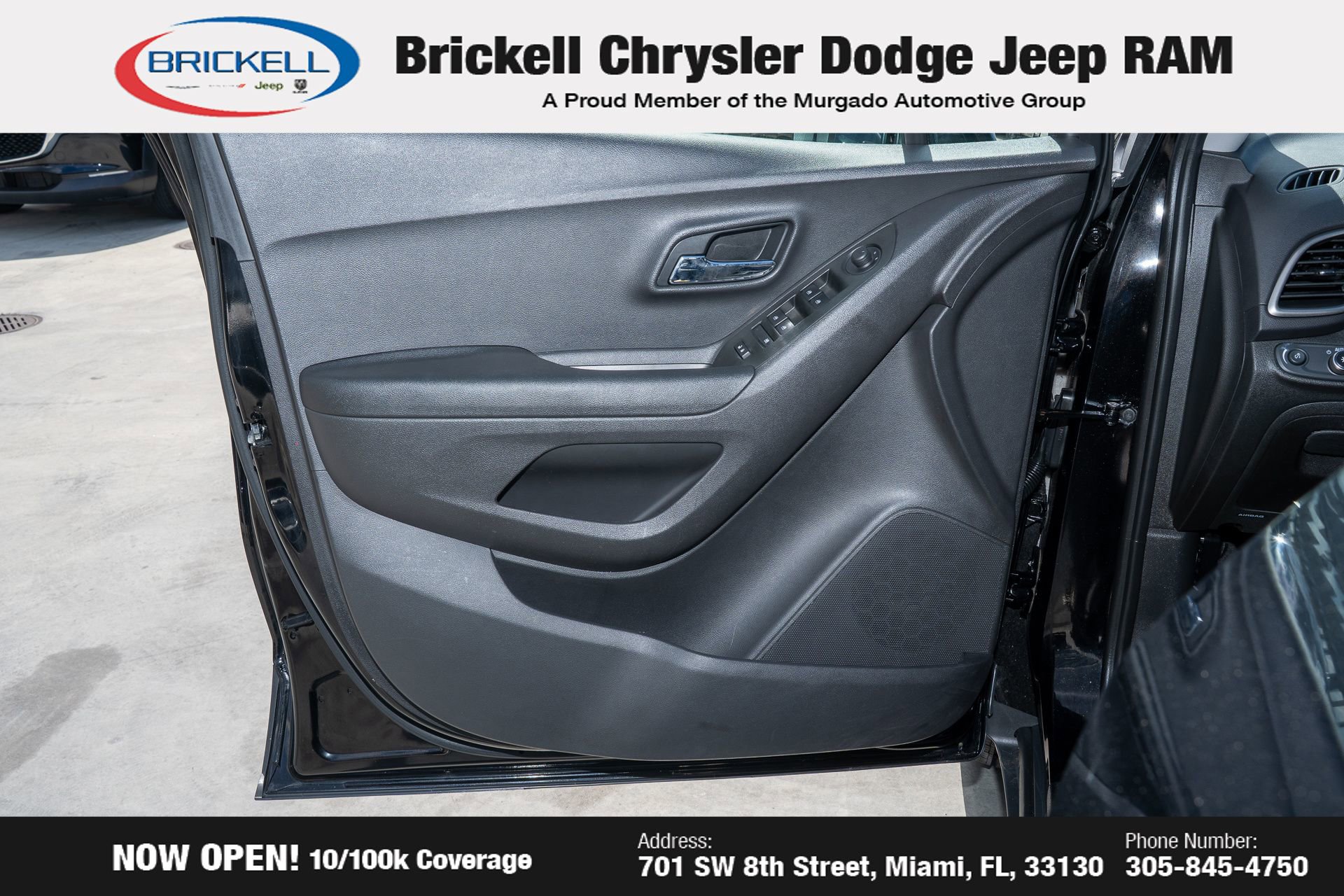 Used 2020 Chevrolet Trax LT w/ LT Convenience Package image 10