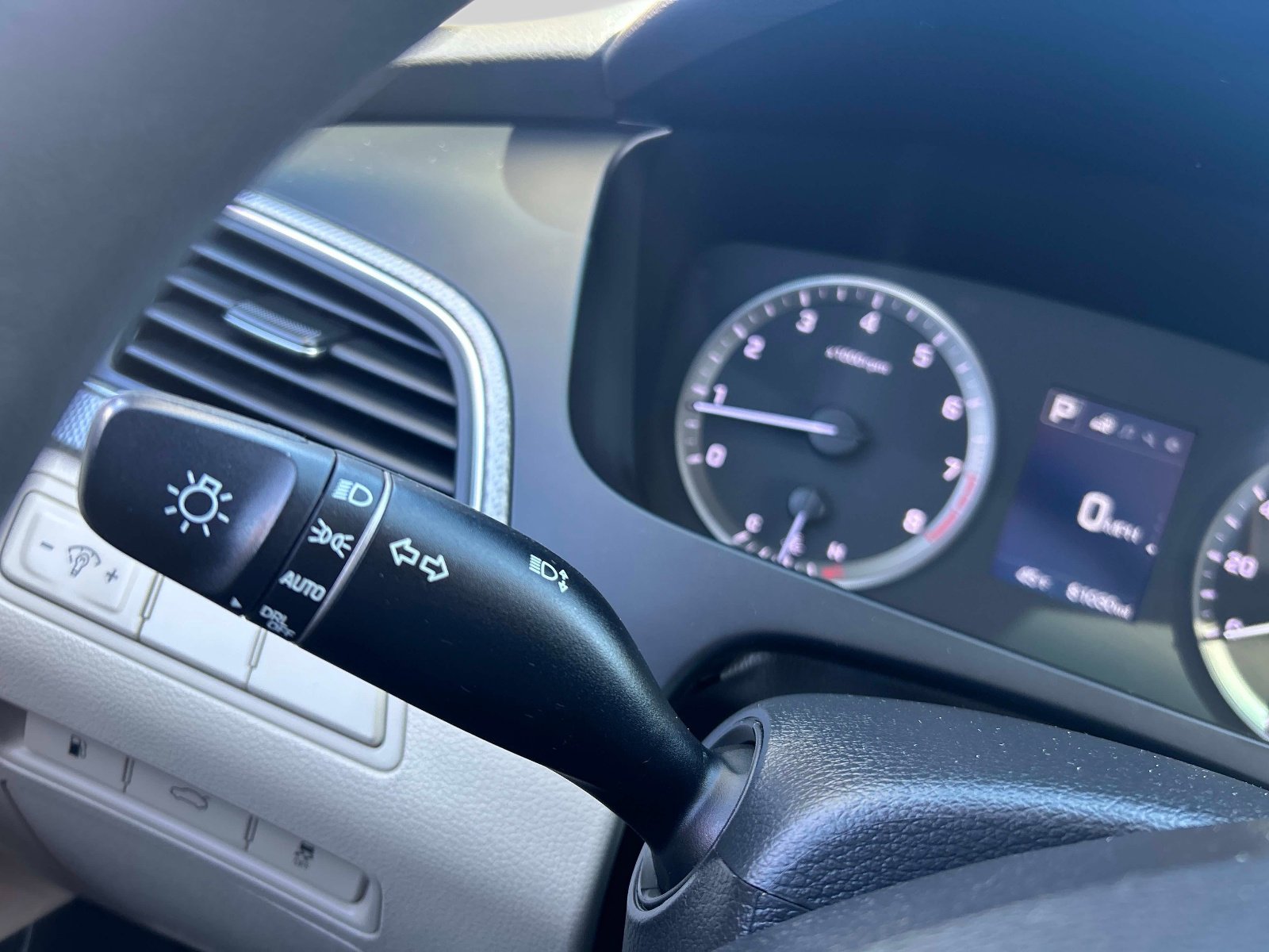 Used 2016 Hyundai Sonata SE FWD image 24