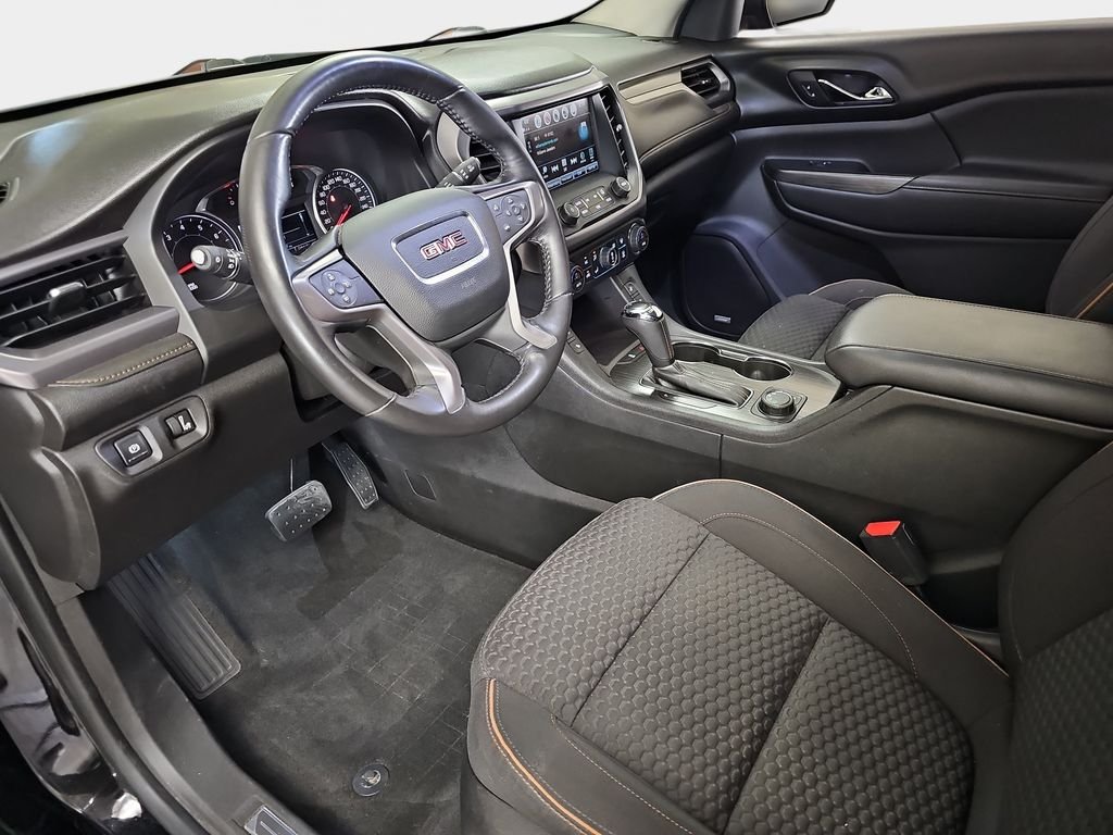 Used 2017 GMC Acadia SLE w/ Driver Alert Package I AWD/4WD image 19