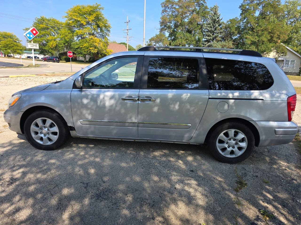 Used 2007 Hyundai Entourage GLS FWD image 5