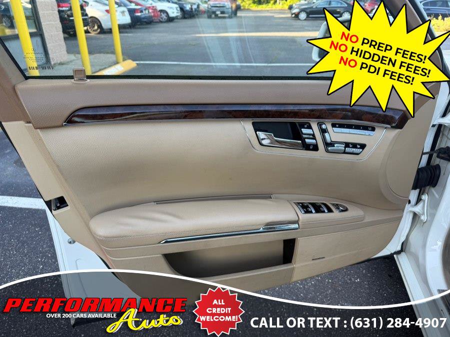 Used 2011 Mercedes-Benz S 550 4MATIC image 28