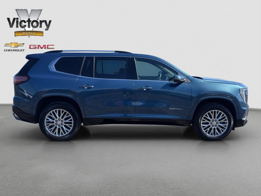 Used 2026 GMC Acadia Denali w/ Super Cruise Package FWD image 7